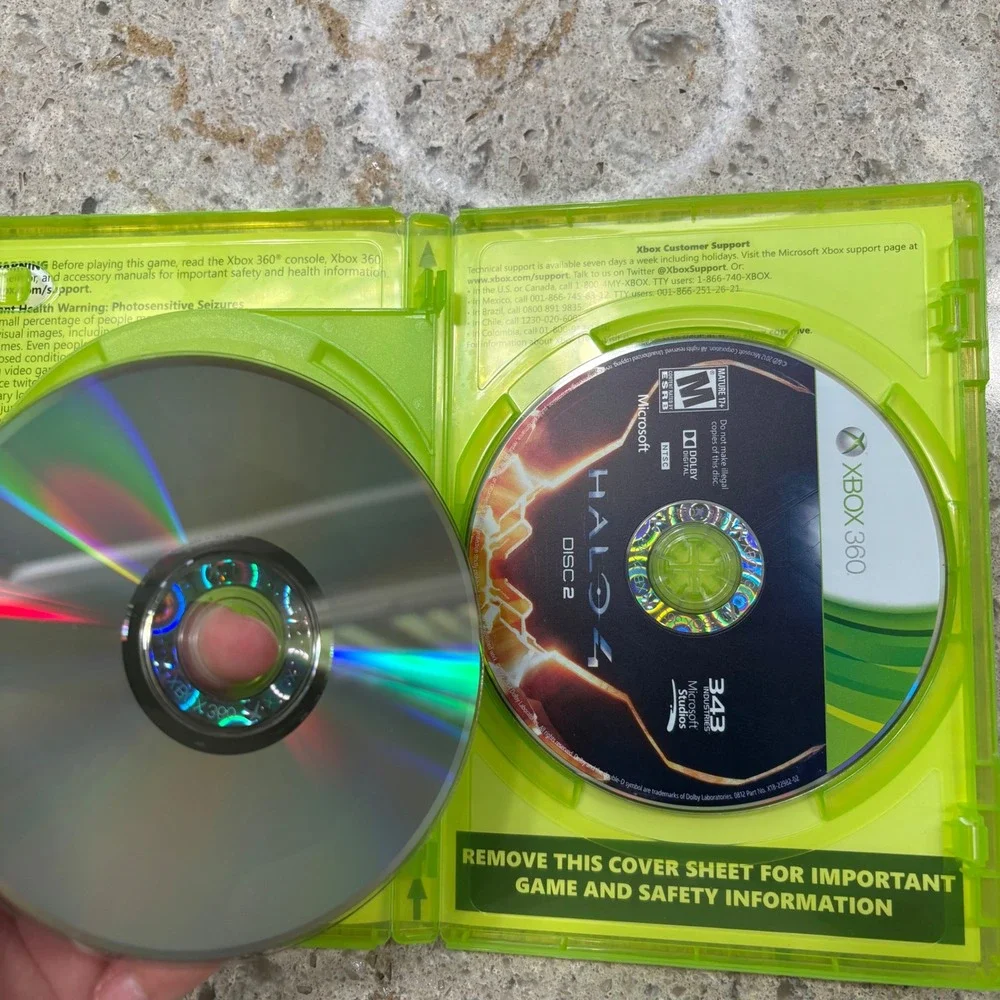 Halo 4 Xbox 360 Video Game NTSC‎ Microsoft Studios Shooter Action Adventure